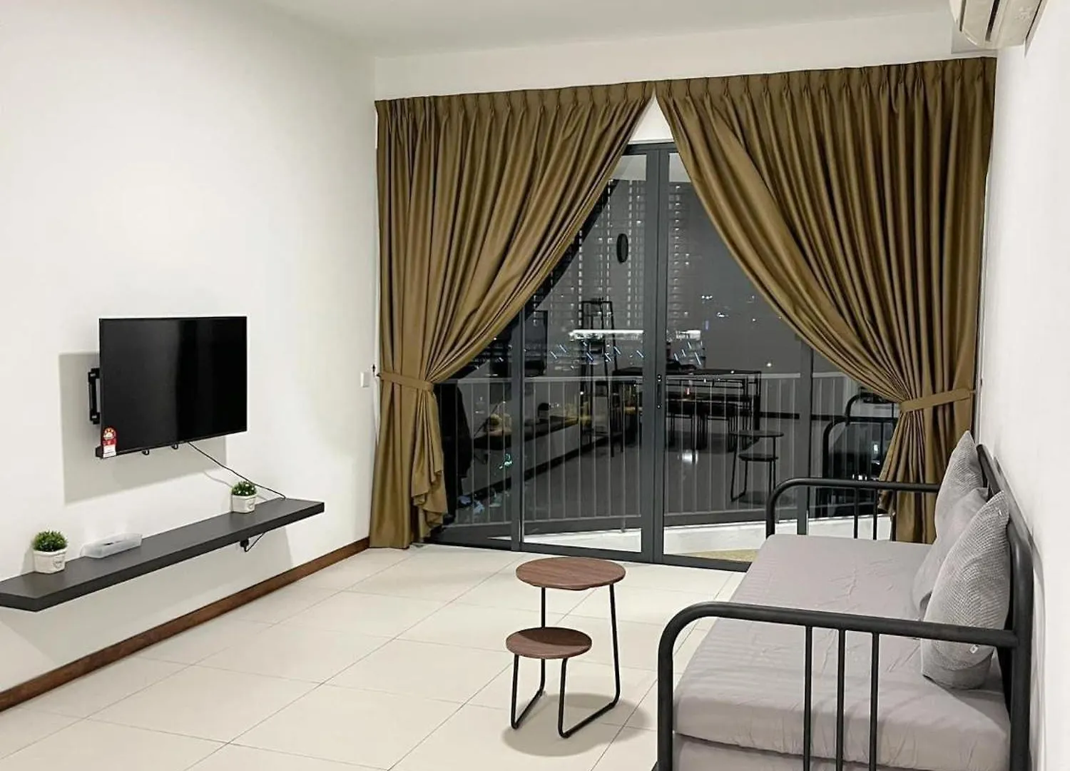 The Landmark Comfort Relax Spacious Sea View By Iz Tanjong Tokong 0*,  マレーシア